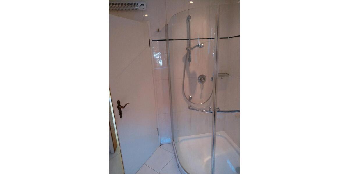 Einfamilienhaus Oberursel (Taunus) - 7 Zimmer, 220 m&sup2;, 2.750&euro; | Angebot:23213902