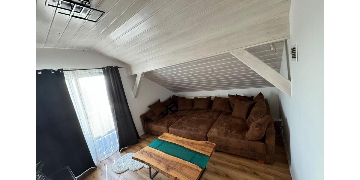 Dachgeschoßwohnung Taufkirchen - 3 Zimmer, 68 m&sup2;, 830&euro; | Angebot:25965593