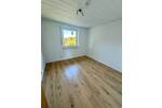 Einfamilienhaus Veitsbronn - 4 Zimmer, 124 m&sup2;, 1.450&euro; | Angebot:26673006
