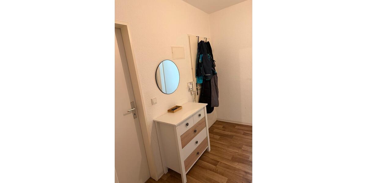 Etagenwohnung Eschwege - 3 Zimmer, 74 m&sup2;, 495&euro; | Angebot:26254537