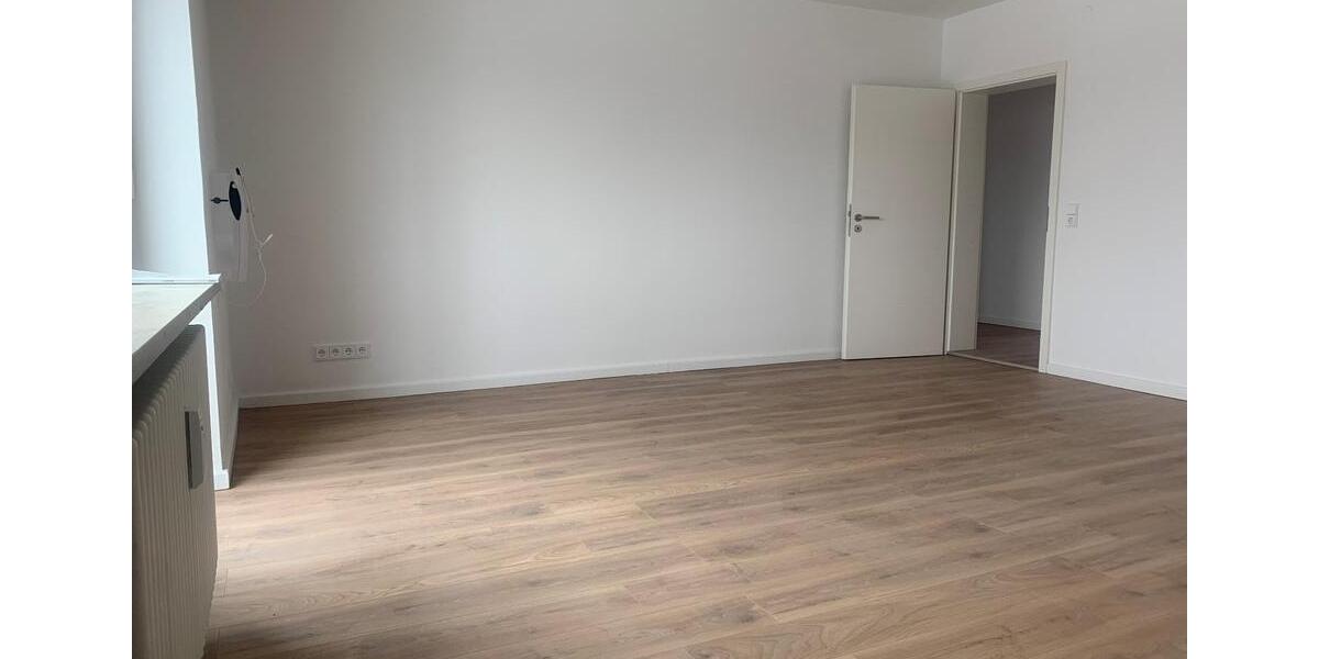 3 ZKB Wohnung plus Einzelgarage 3 zimmer