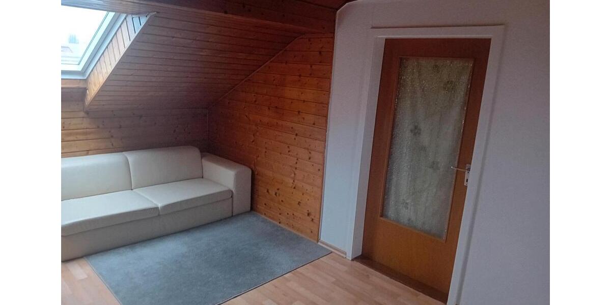 Dachgeschoßwohnung Ingolstadt Münchener Straße - 3 Zimmer, 18 m&sup2;, 550&euro; | Angebot:25044913
