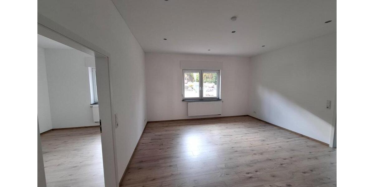 Erdgeschoßwohnung Mespelbrunn - 3.5 Zimmer, 105 m&sup2;, 840&euro; | Angebot:25990564