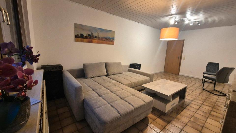Hochparterre Gründau - 2 Zimmer, 63 m&sup2;, 610&euro; | Angebot:24550674