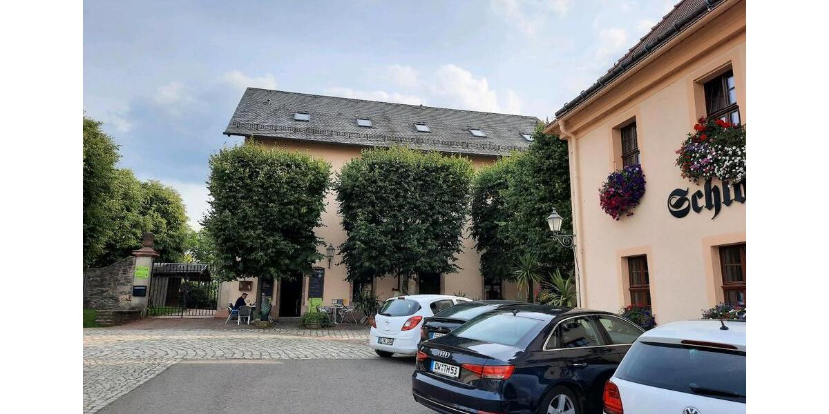 3- Raumwohnung mit Einbauküche 3 zimmer