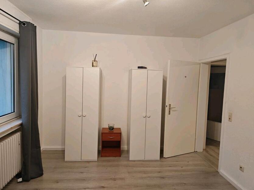 MonteurWohnungen 3 SchlafZimmer Bad Küche WohnZimmer balkon