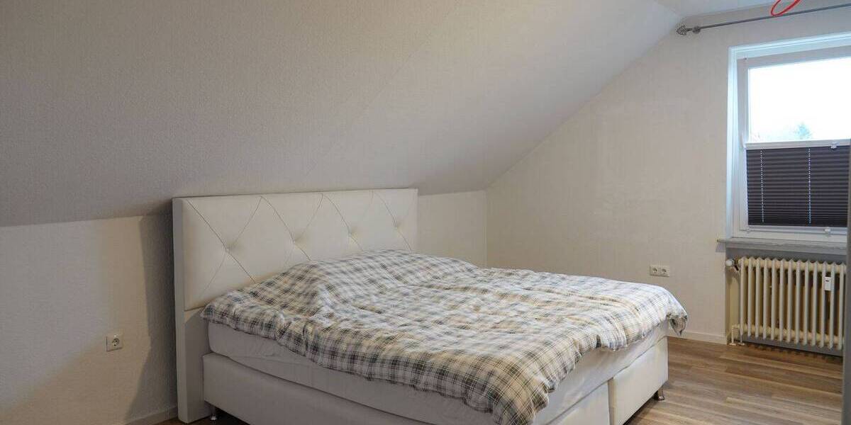 Etagenwohnung Aurich Innenstadt - 2 Zimmer, 53 m&sup2;, 425&euro; | Angebot:26079993