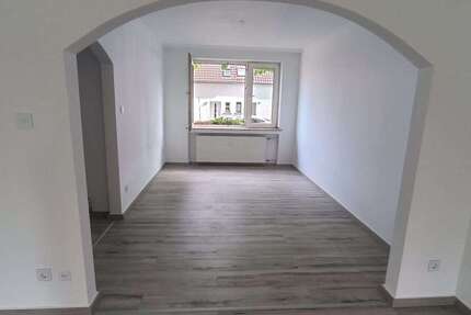 Wohnung zum Mieten in Meerbusch 1.600 € 100 m² 5 zimmer