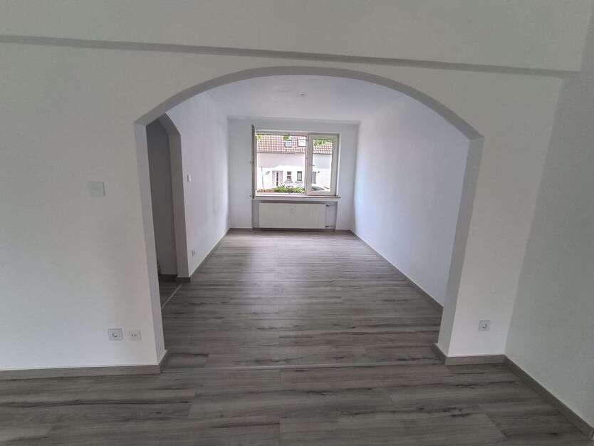 Wohnung zum Mieten in Meerbusch 1.600 € 100 m² 5 zimmer