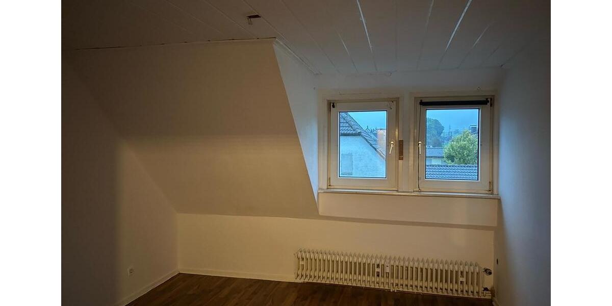 Dachgeschoßwohnung Brilon - 2 Zimmer, 65 m&sup2;, 390&euro; | Angebot:26226680