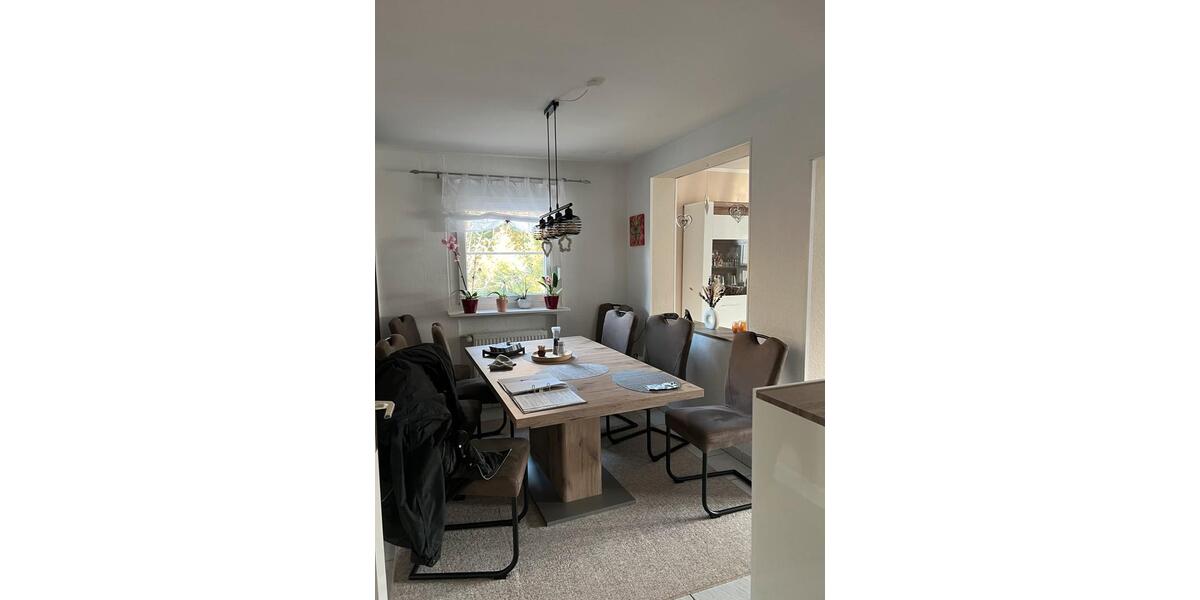 Etagenwohnung Kelkheim (Taunus) - 3 Zimmer, 87 m&sup2;, 1.600&euro; | Angebot:25168348