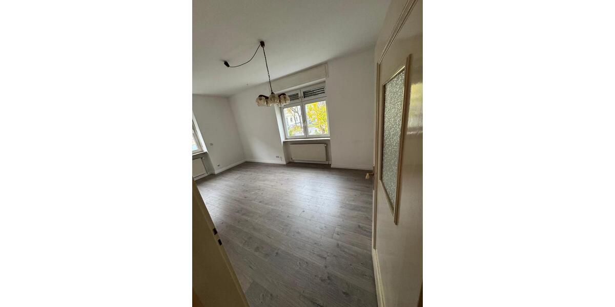 Modernisierte 2 Zimmer Wohnung mit Balkon in Top Lage 2 zimmer