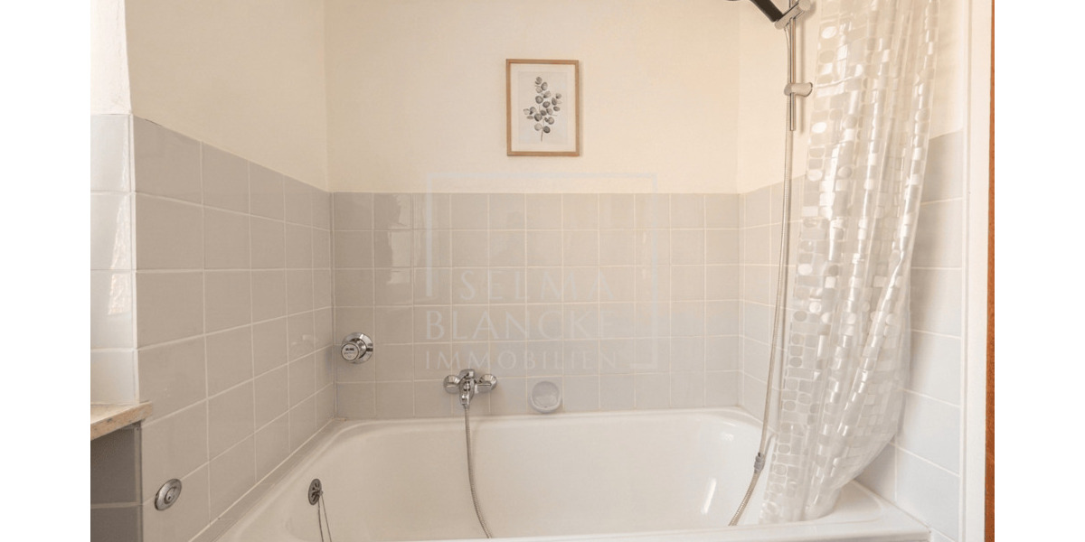 Etagenwohnung Bayreuth Altstadt - 2 Zimmer, 61 m&sup2;, 710&euro; | Angebot:26657469