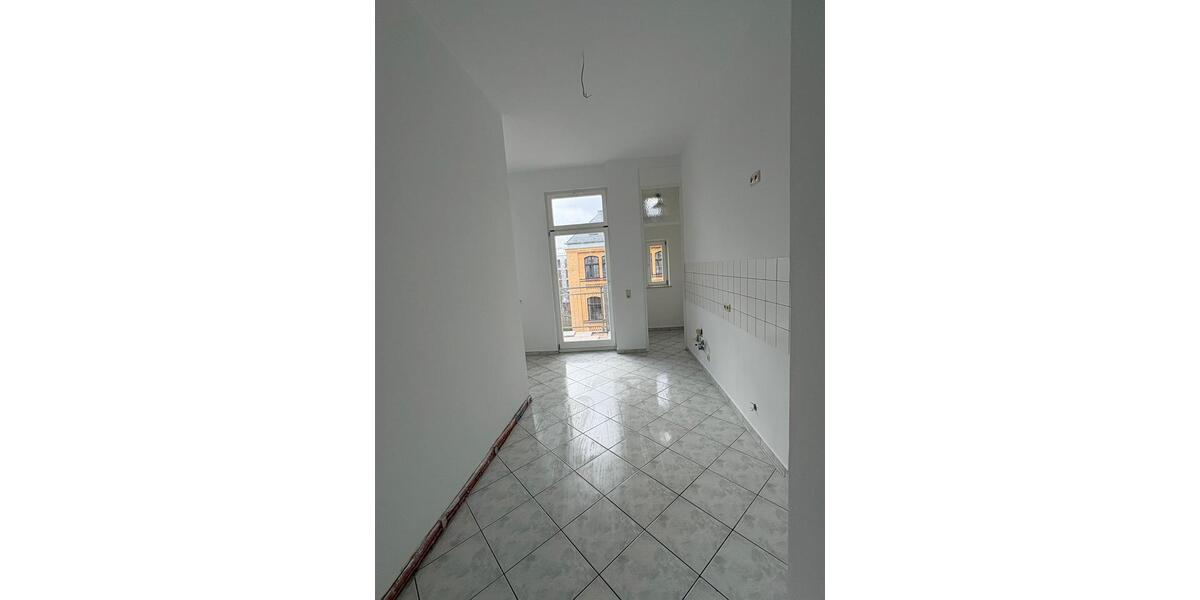 Etagenwohnung Leipzig Ost - 5 Zimmer, 142 m&sup2;, 1.700&euro; | Angebot:26051538