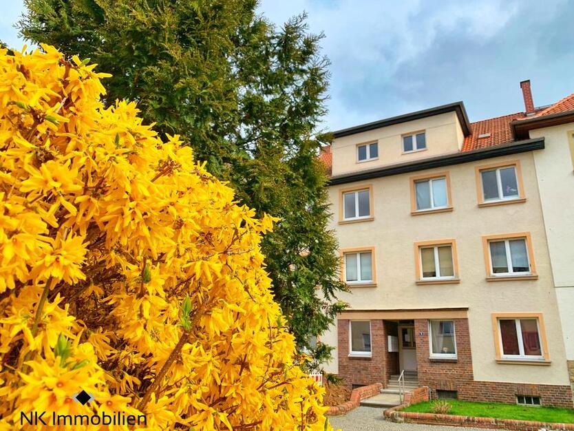 ++ gemütliche 2-Raum EG-Wohnung mit Balkon - frisch renoviert, Tageslichtbad mit Dusche ++