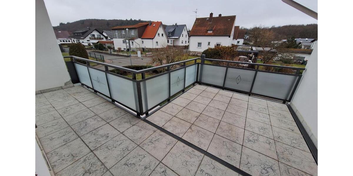 Etagenwohnung Solms - 3.5 Zimmer, 125 m&sup2;, 1.100&euro; | Angebot:26194633