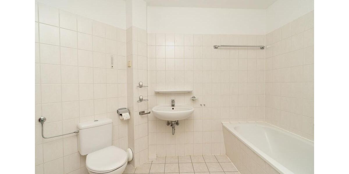 Dachgeschoßwohnung Pulsnitz - 4 Zimmer, 93 m&sup2;, 850&euro; | Angebot:23571123