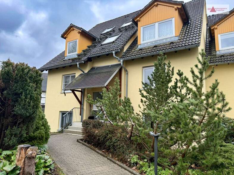 Etagenwohnung Thum - 3 Zimmer, 90 m&sup2;, 585&euro; | Angebot:26215725