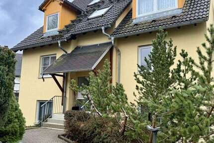 Wohnung Thum - 3 Zimmer, 90 m&sup2;, 585&euro; | Angebot:26215725