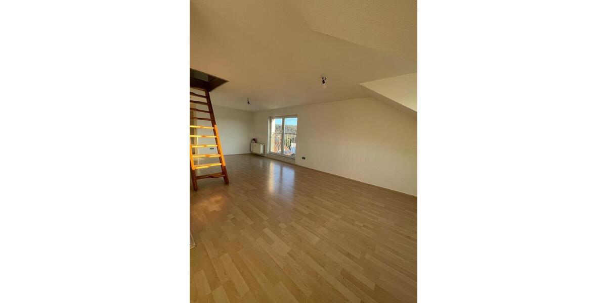 Dachgeschoßwohnung Cölbe - 3 Zimmer, 62 m&sup2;, 750&euro; | Angebot:25542878