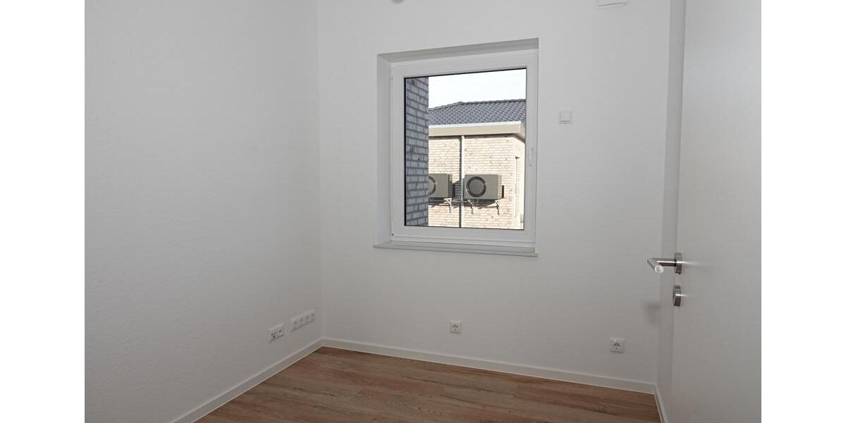 Dachgeschoßwohnung Wiesmoor - 3 Zimmer, 72 m&sup2;, 830&euro; | Angebot:24862207