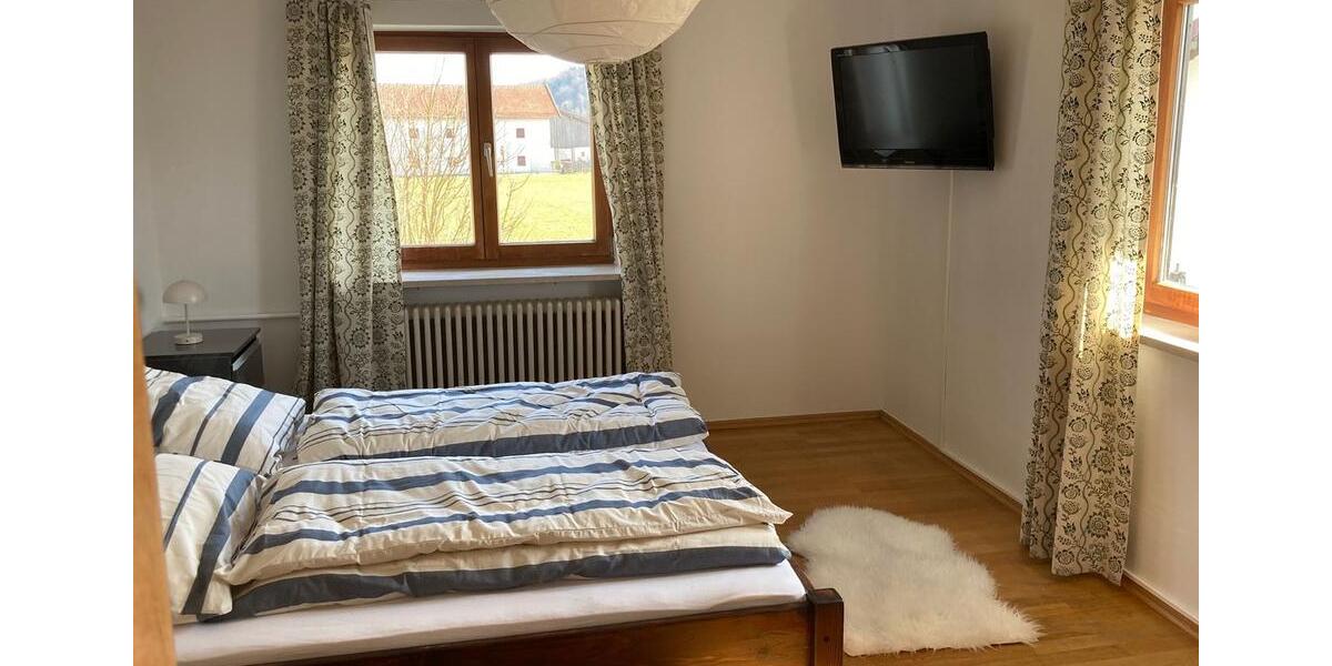 Wohnen auf Zeit Polling - 3 Zimmer, 20 m&sup2;, 140&euro; | Angebot:26455377