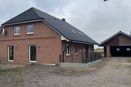 Haus Bornhöved - 7 Zimmer, 244 m&sup2;, 2.000&euro; | Angebot:27501383