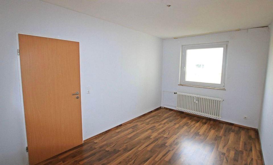 Etagenwohnung Braunschweig Wabe-Schunter-Beberbach - 3 Zimmer, 76 m&sup2;, 650&euro; | Angebot:26255421