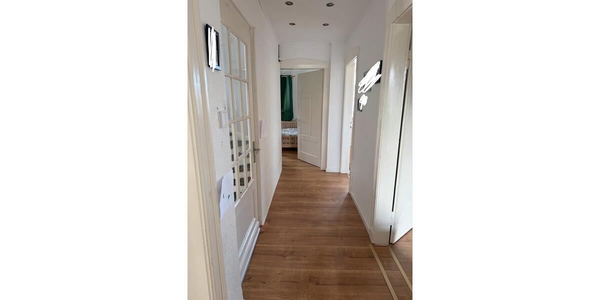 Doppelhaushälfte Wilhelmshaven - 9 Zimmer, 227 m&sup2;, 1.620&euro; | Angebot:26184293