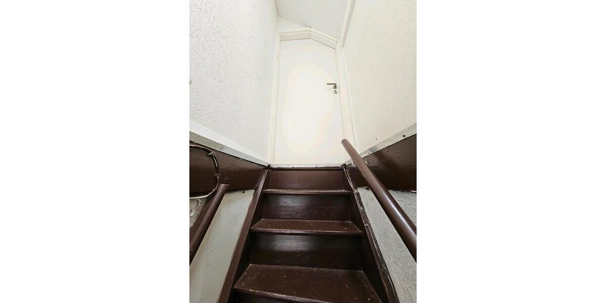 Dachgeschoßwohnung Flörsheim am Main - 2 Zimmer, 50 m&sup2;, 750&euro; | Angebot:26507560