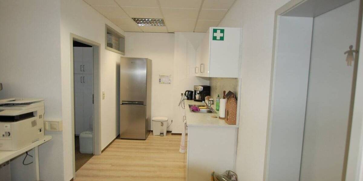 Gewerbeobjekt Michelstadt - 8 Zimmer, 129 m&sup2;, 790&euro; | Angebot:25799364