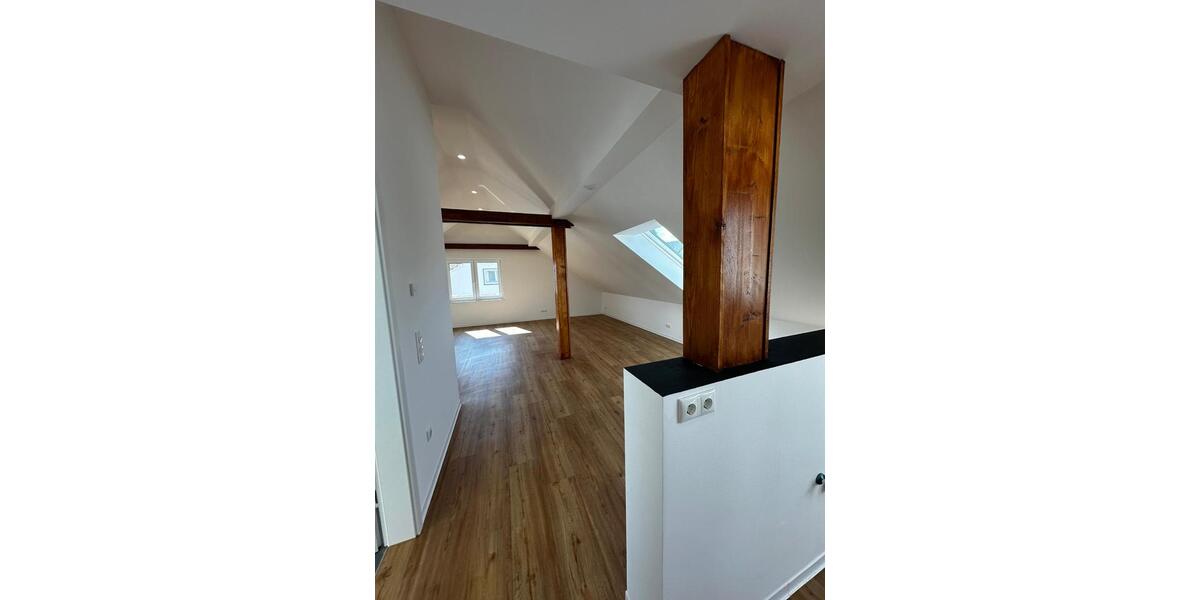 Dachgeschoßwohnung Bad Salzuflen Biemsen-Ahmsen - 1 Zimmer, 50 m&sup2;, 745&euro; | Angebot:26693979