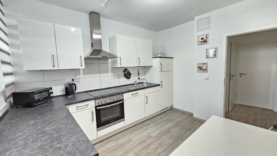 Wohnen auf Zeit Emden - 3 Zimmer, 89 m&sup2;, 580&euro; | Angebot:26049741