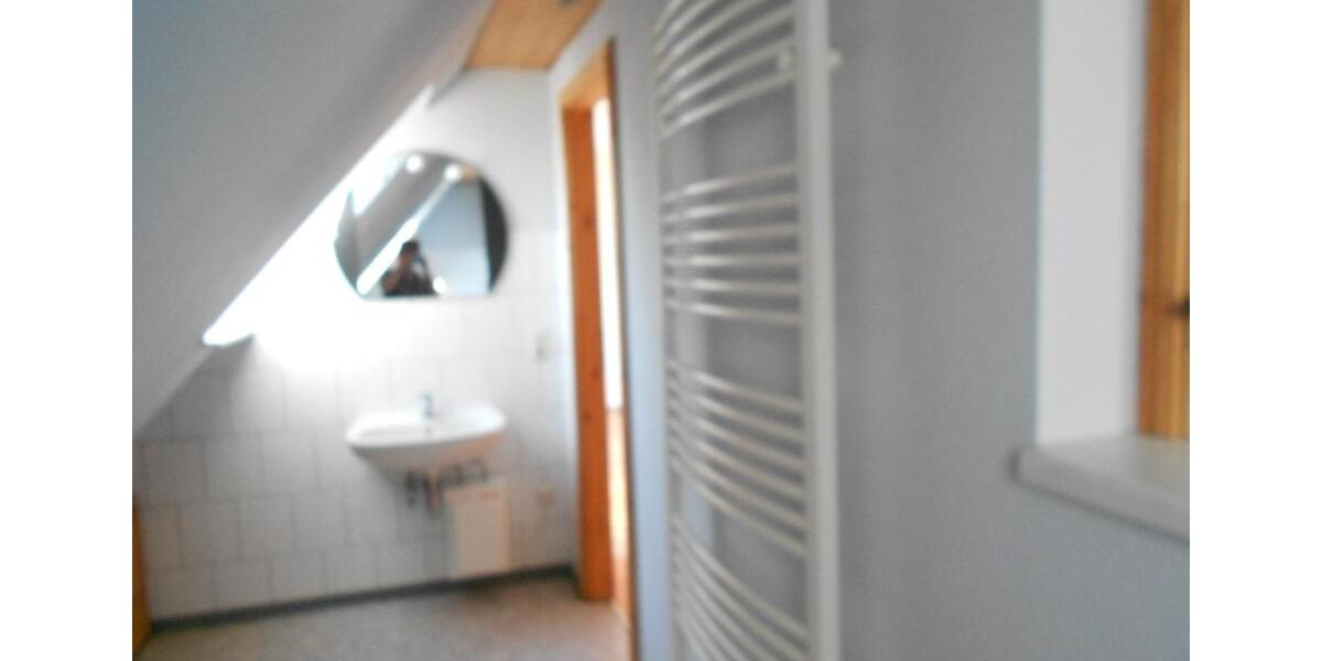 Dachgeschoßwohnung Perleberg - 2 Zimmer, 80 m&sup2;, 510&euro; | Angebot:25049504