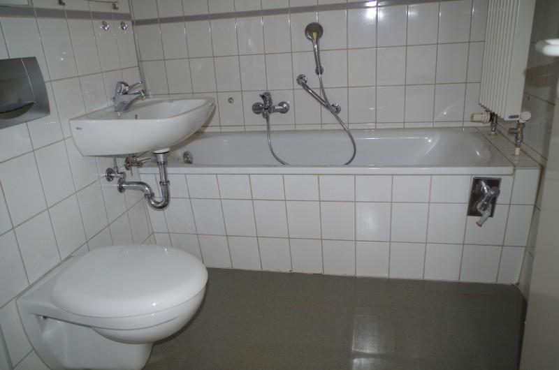 Etagenwohnung Saalfeld (Saale) - 2 Zimmer, 47 m&sup2;, 291&euro; | Angebot:26476625