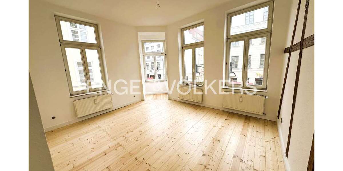 Etagenwohnung Rostock - 3 Zimmer, 95 m&sup2;, 1.200&euro; | Angebot:24792400