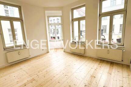 Wohnung Rostock - 3 Zimmer, 95 m&sup2;, 1.200&euro; | Angebot:24792400