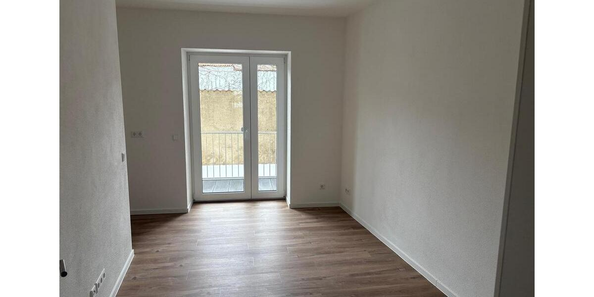 Erdgeschoßwohnung Bautzen - 2 Zimmer, 40 m&sup2;, 400&euro; | Angebot:24537554