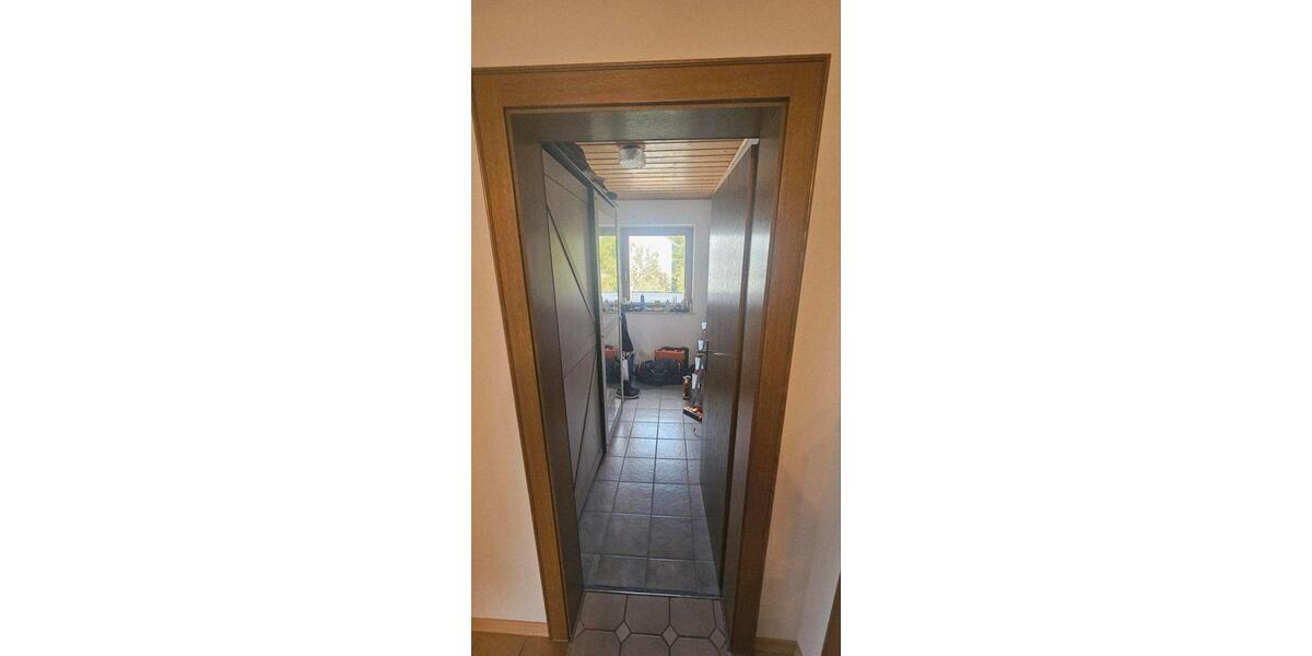 Dachgeschoßwohnung Mallersdorf-Pfaffenberg Pfaffenberg - 3.5 Zimmer, 120 m&sup2;, 800&euro; | Angebot:26624053