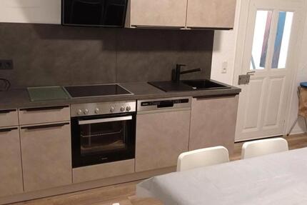 Wohnen auf Zeit Wadern - 4 Zimmer, 100 m&sup2;, 72&euro; | Angebot:24774285