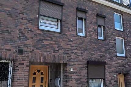 Wohnung Oberhausen Alt-Oberhausen - 2.5 Zimmer, 50 m&sup2;, 560&euro; | Angebot:25205294