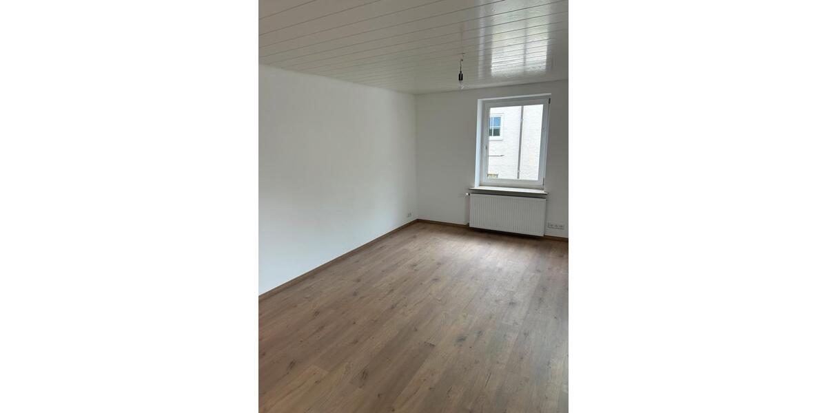 Erdgeschoßwohnung Heidenheim an der Brenz - 2 Zimmer, 89 m&sup2;, 1.350&euro; | Angebot:26652387