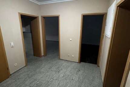 Wohnung zum Mieten in Duisburg 975 € 105 m² 4 zimmer