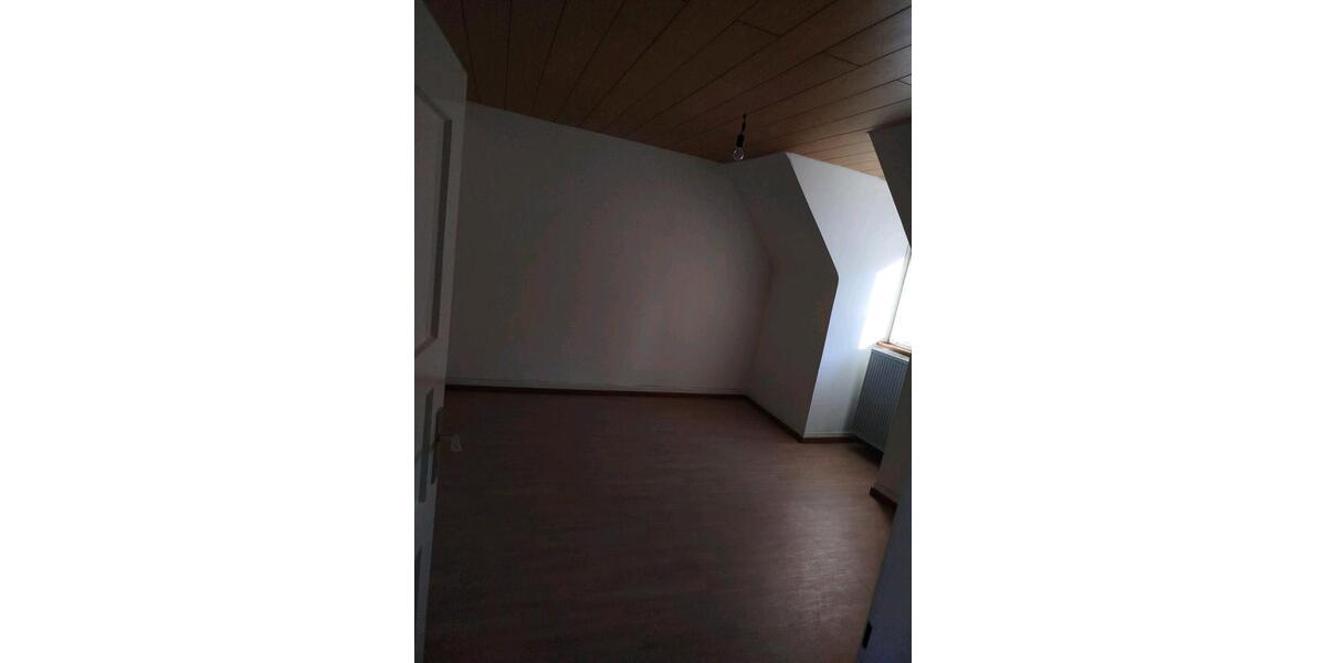 Reihenhaus Mühlheim an der Donau - 6 Zimmer, 137 m&sup2;, 1.500&euro; | Angebot:24428719