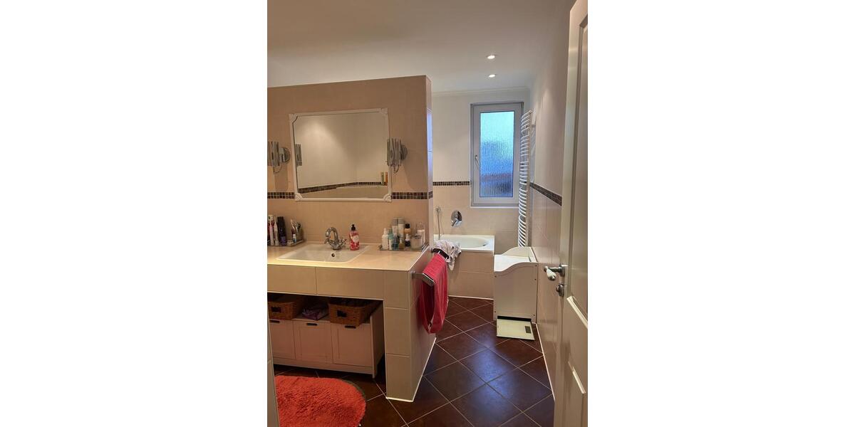 Erdgeschoßwohnung Gütersloh - 3.5 Zimmer, 87 m&sup2;, 1.050&euro; | Angebot:24284155