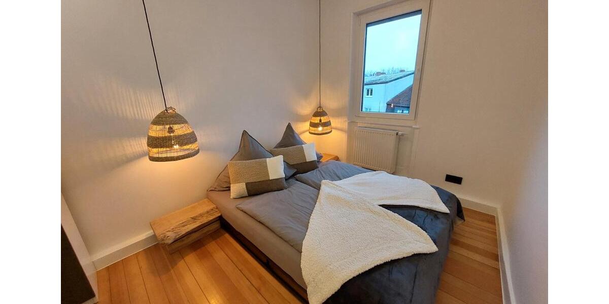 Wohnen auf Zeit Kaiserslautern Betzenberg - 6 Zimmer, 130 m&sup2;, 600&euro; | Angebot:26030113