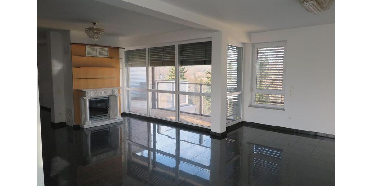 Einfamilienhaus Fürth Atzenhof - 4.5 Zimmer, 240 m&sup2;, 2.500&euro; | Angebot:24769094