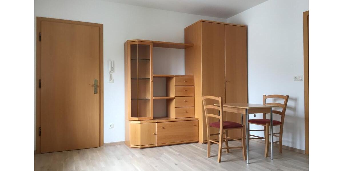 Dachgeschoßwohnung München Schwabing-Freimann - 1 Zimmer, 20 m&sup2;, 600&euro; | Angebot:26635814