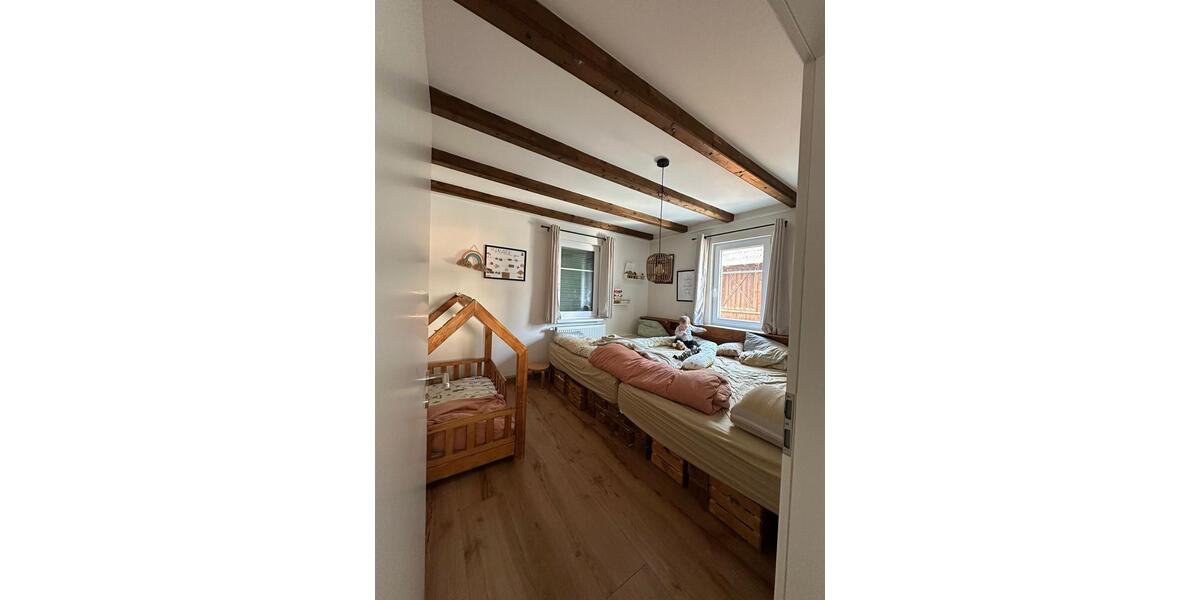 Etagenwohnung Untersiemau - 4 Zimmer, 150 m&sup2;, 950&euro; | Angebot:26491279