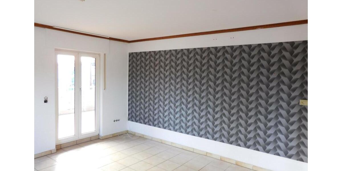 Dachgeschoßwohnung Wagenfeld - 6 Zimmer, 180 m&sup2;, 950&euro; | Angebot:24612960